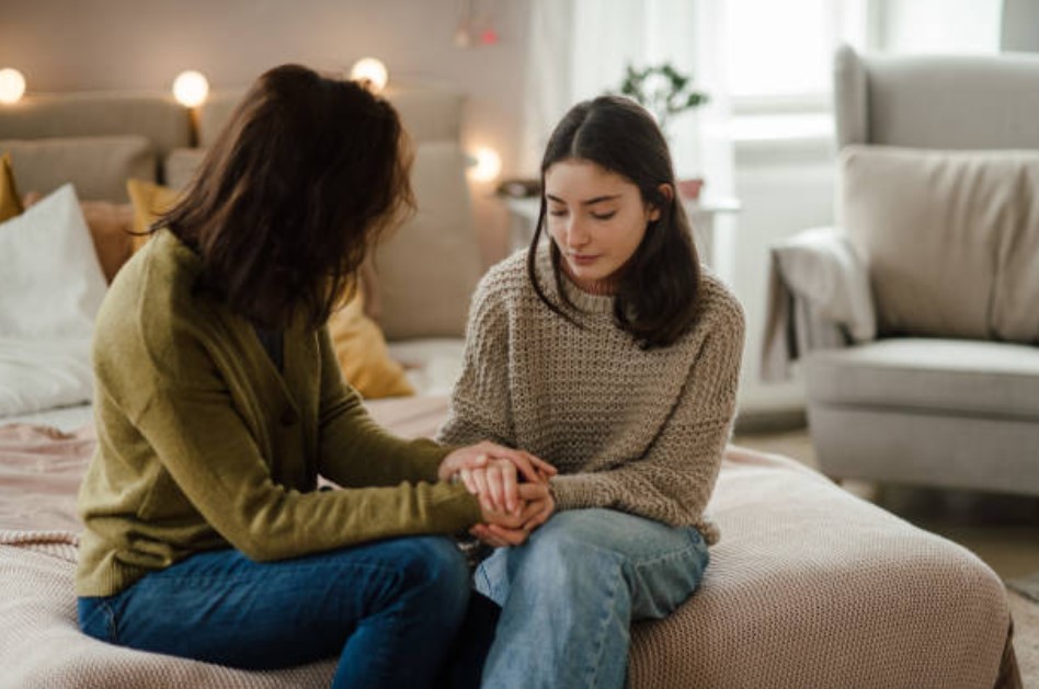 Empowering Adolescents: The Significance of Teens’ Helpline in Providing Support and Guidance